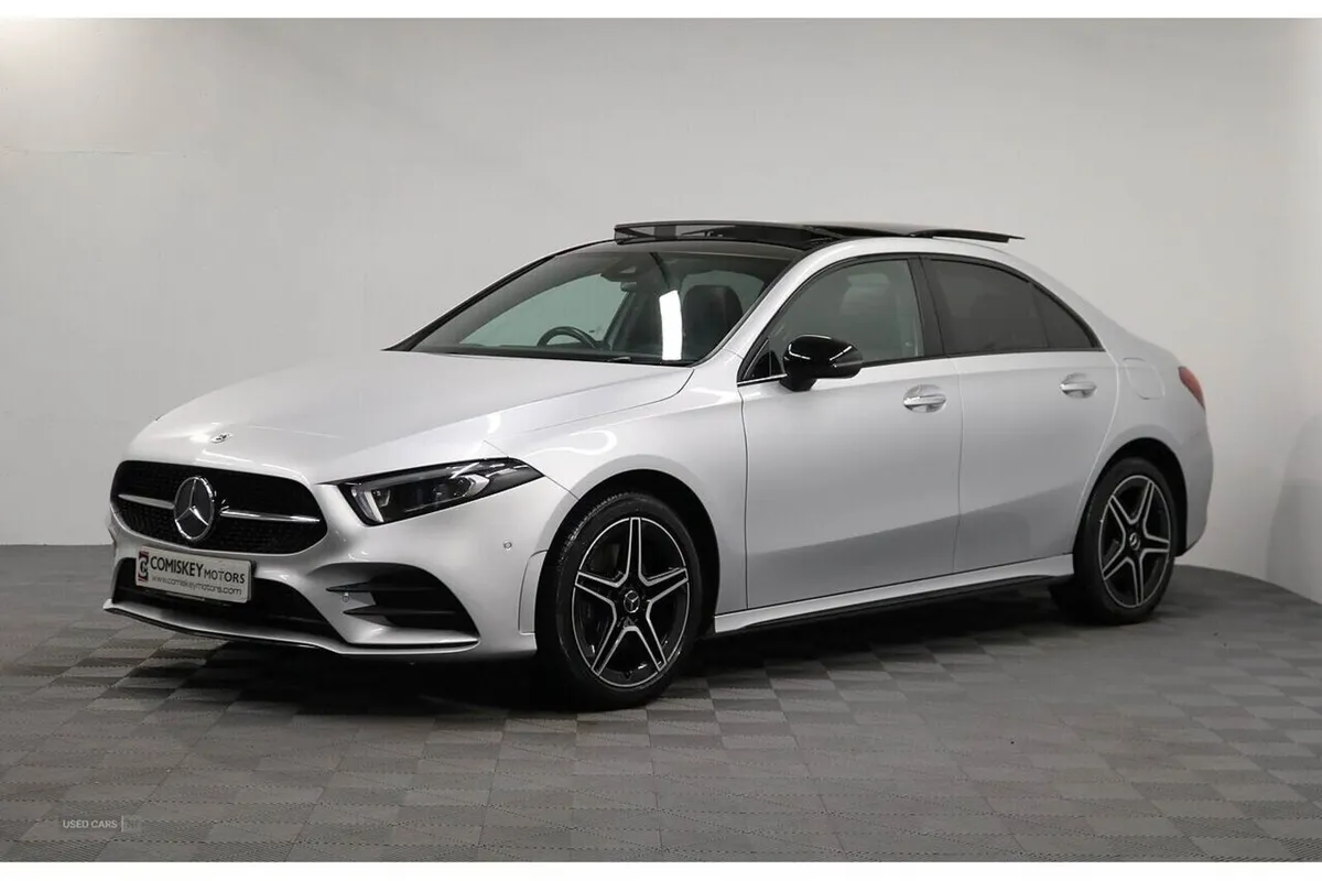 Mercedes-Benz A-Class A250e AMG Line Edition - Image 4