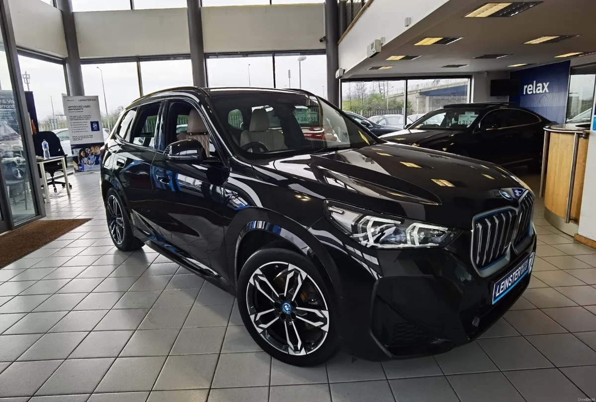BMW IX1 XDRIVE 30 M SPORT - Image 1