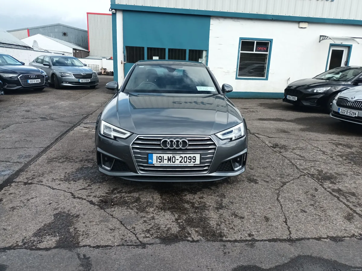 2019 Audi A4 40TDI 190HP S tronic S Line - Image 3