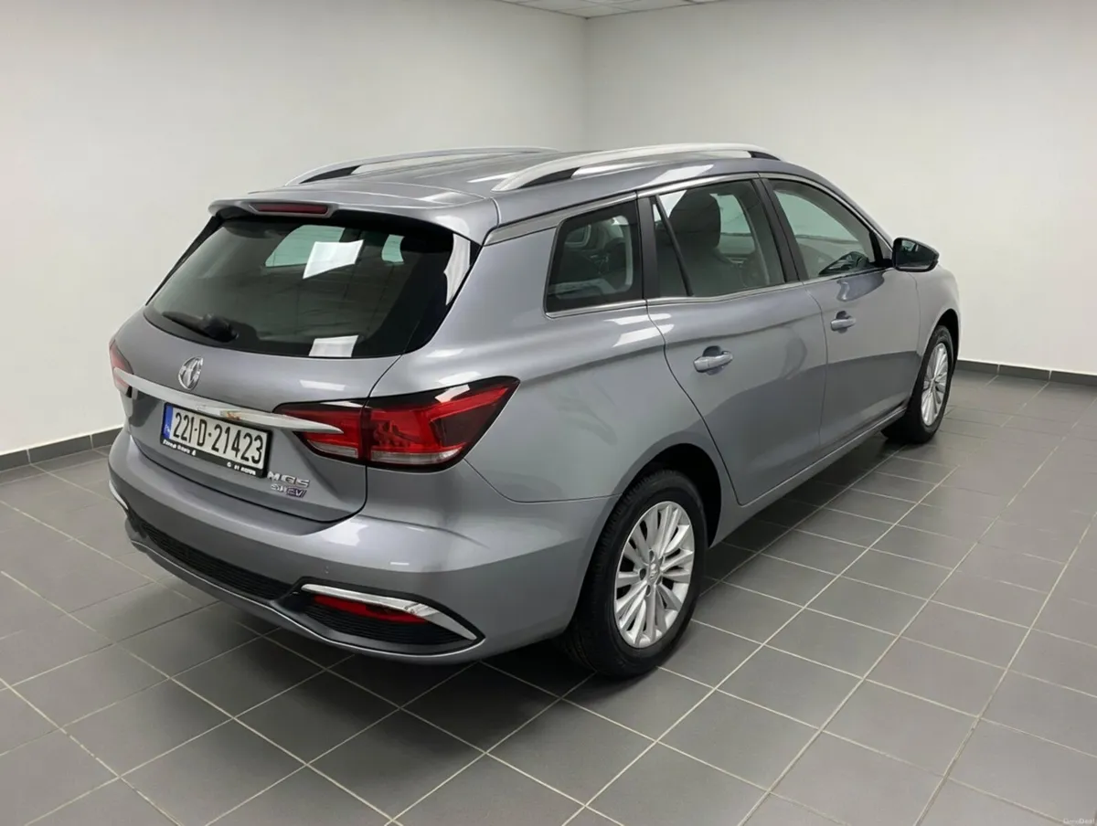 MG MG5 2022 - Image 4