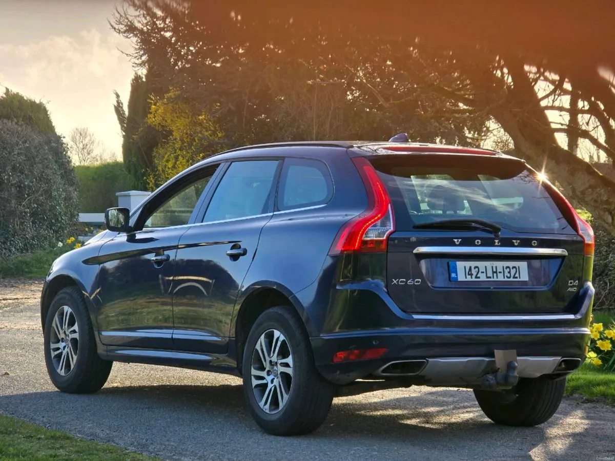 2014 Volvo XC60  Manual
NCT till 03 27
- NO SWAP - Image 3