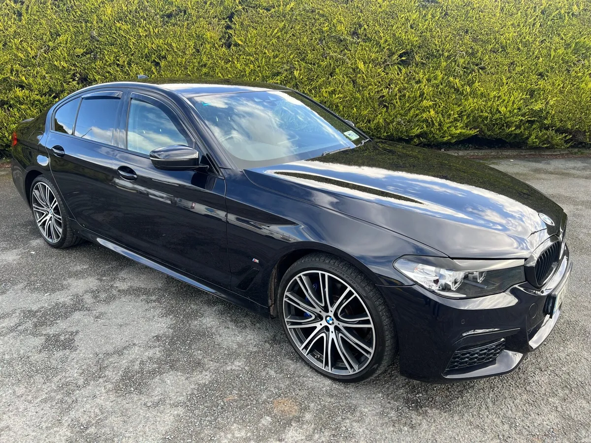 BMW 5-Series 2019 - Image 1