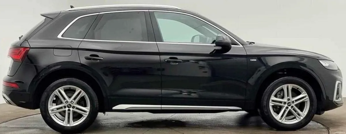 2.0 TDI 40 S line SUV 5dr Diesel S Tronic quattro - Image 2