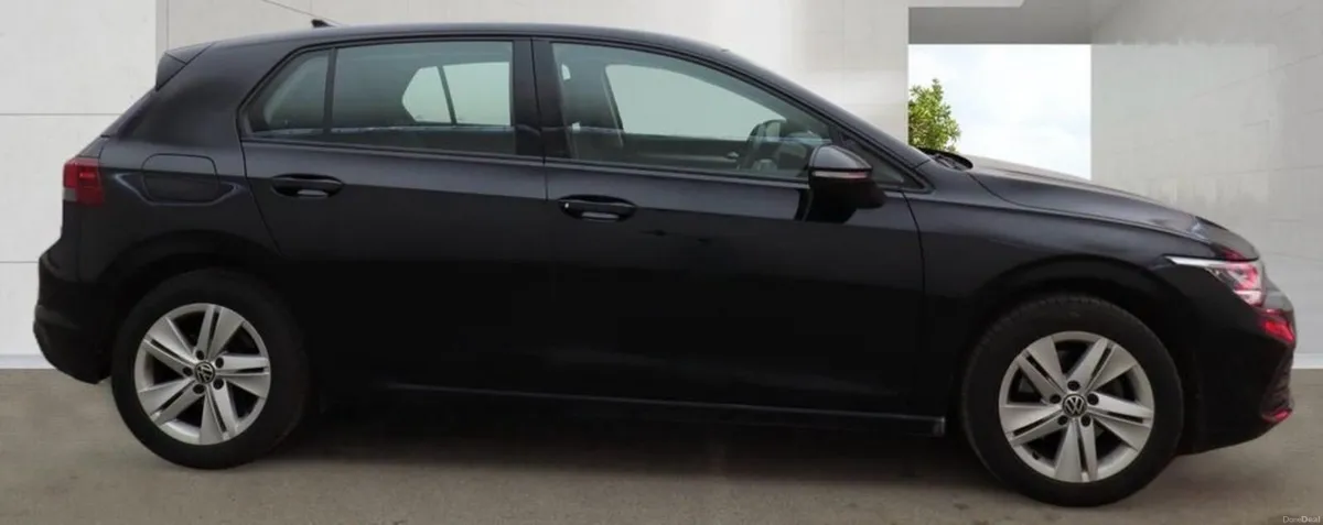 2.0 TDI Life Hatchback 5dr Diesel DSG Euro 6 (s/s) - Image 3