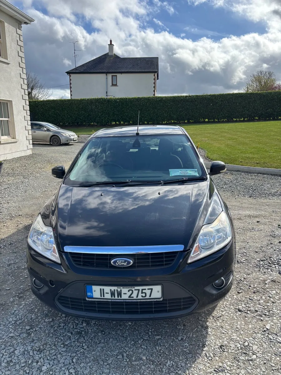 Ford Focus 2011 - Image 1