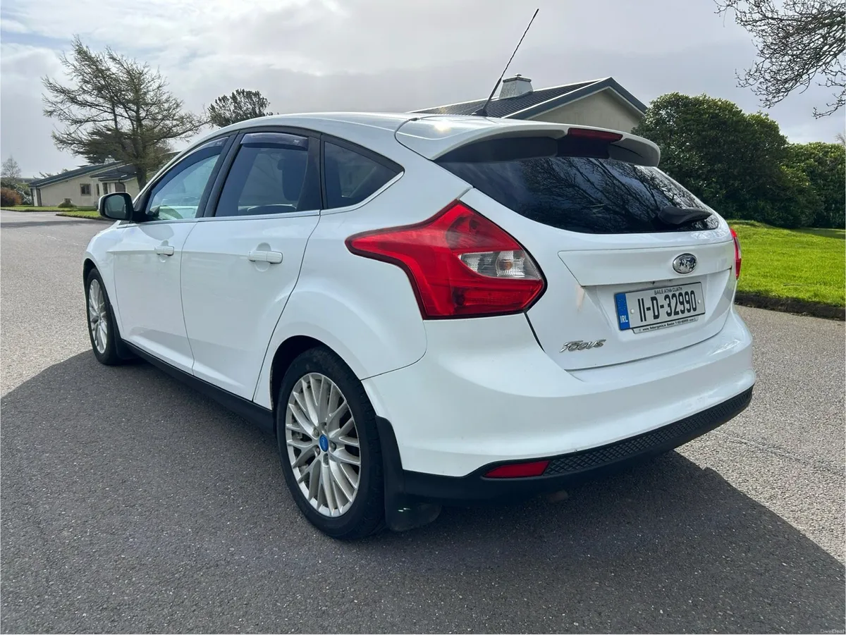2011 Ford Focus.. Long NCT & Fully Serviced - Image 3