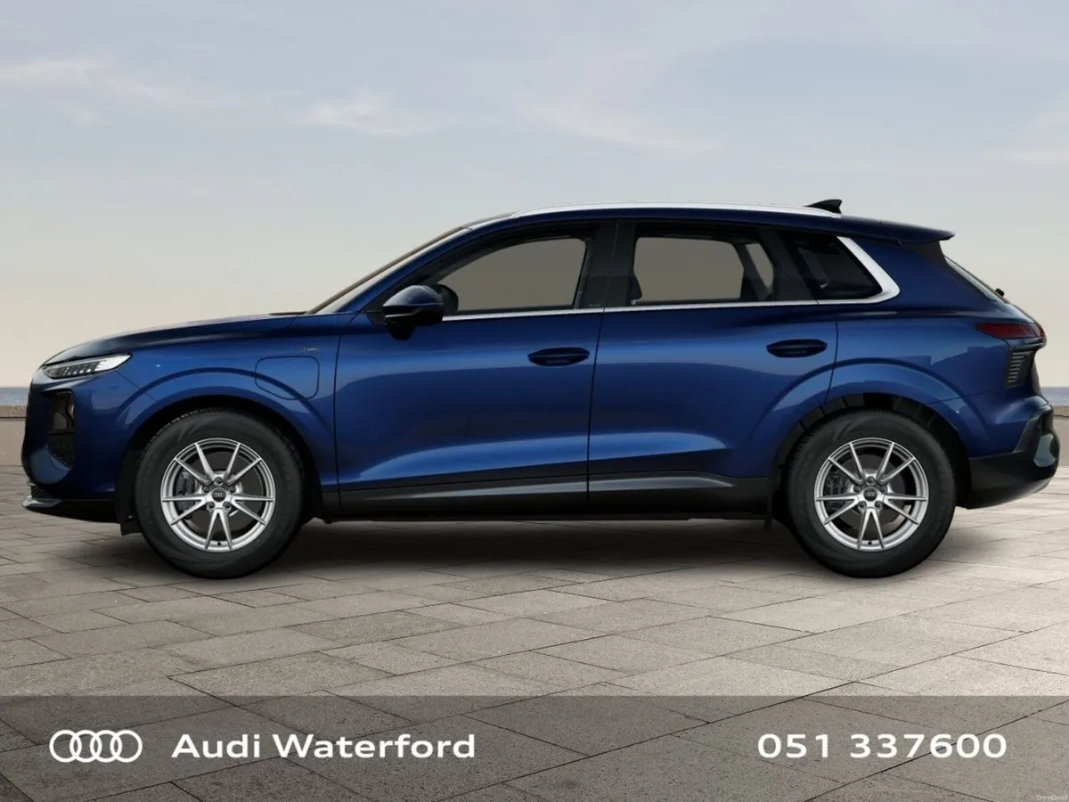 Audi Q3 E-Hybrid S-T SE - Image 3