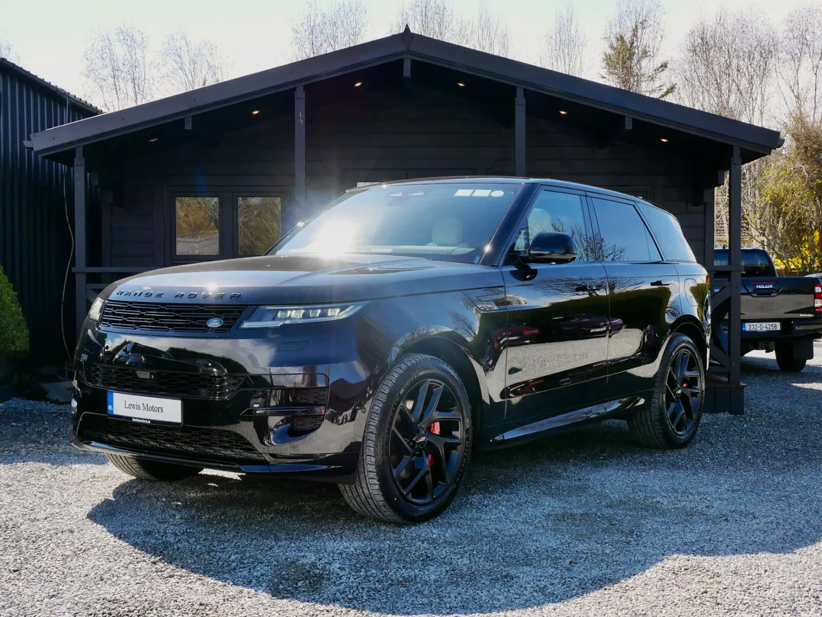 2026 Range Rover Sport Dynamic SE P460e STEALTH ED - Image 3