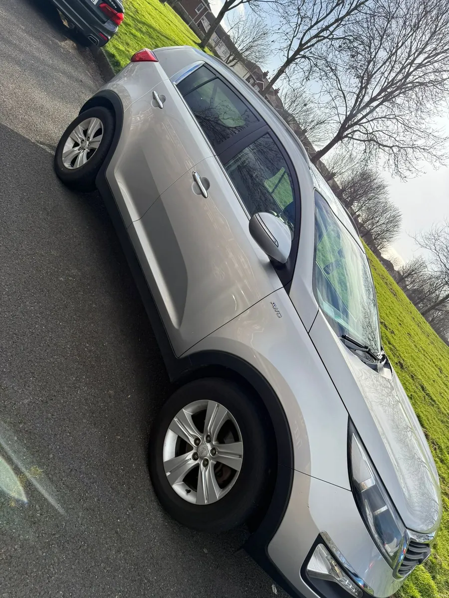 Kia Sportage 4WD - Image 1