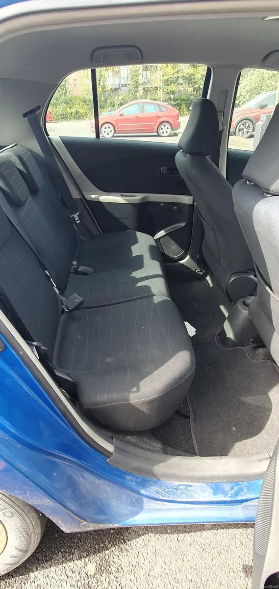 Toyota Yaris 2007 - Image 1