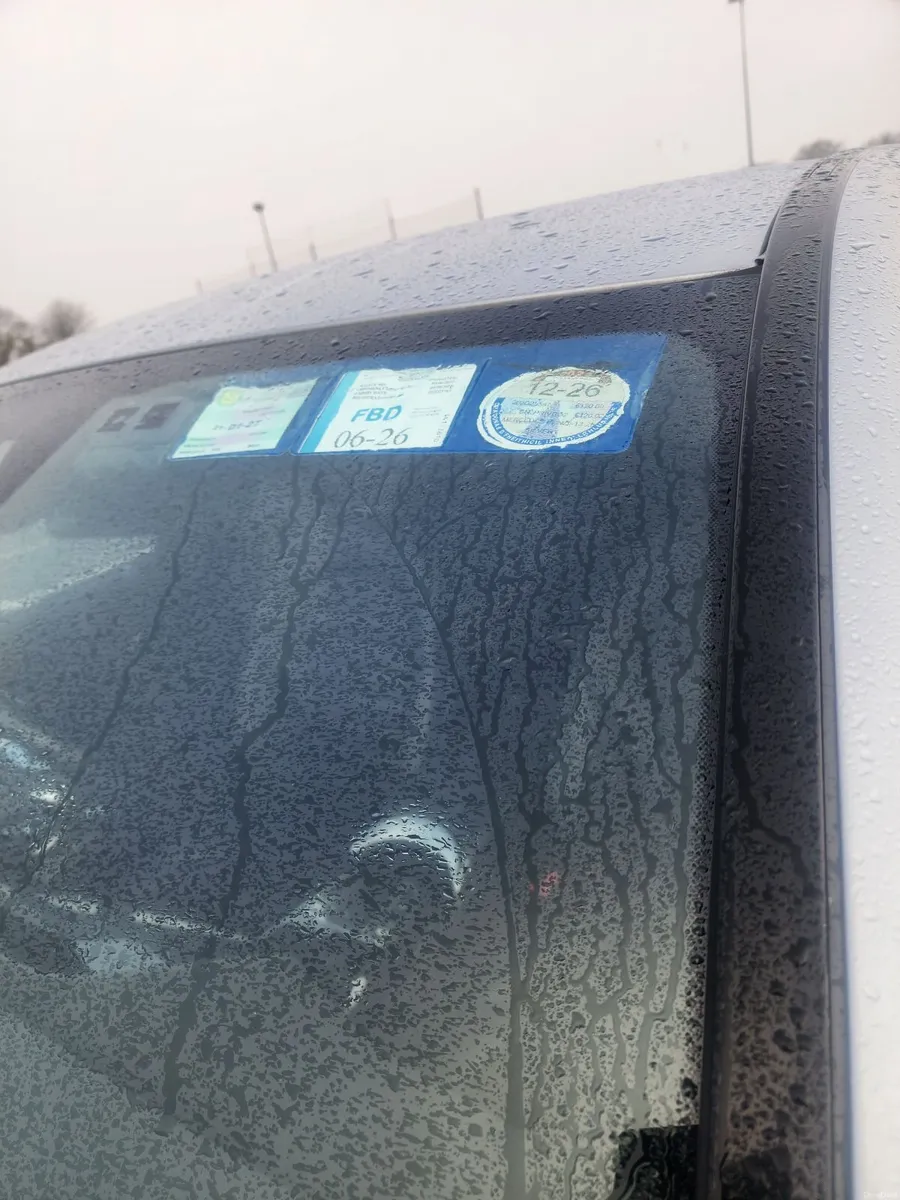 Mercedes-Benz EQC 2020 - Image 3