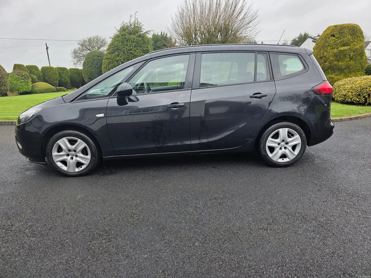 VAUXHALL ZAFIRA TOURER.7 SEATS - Image 2