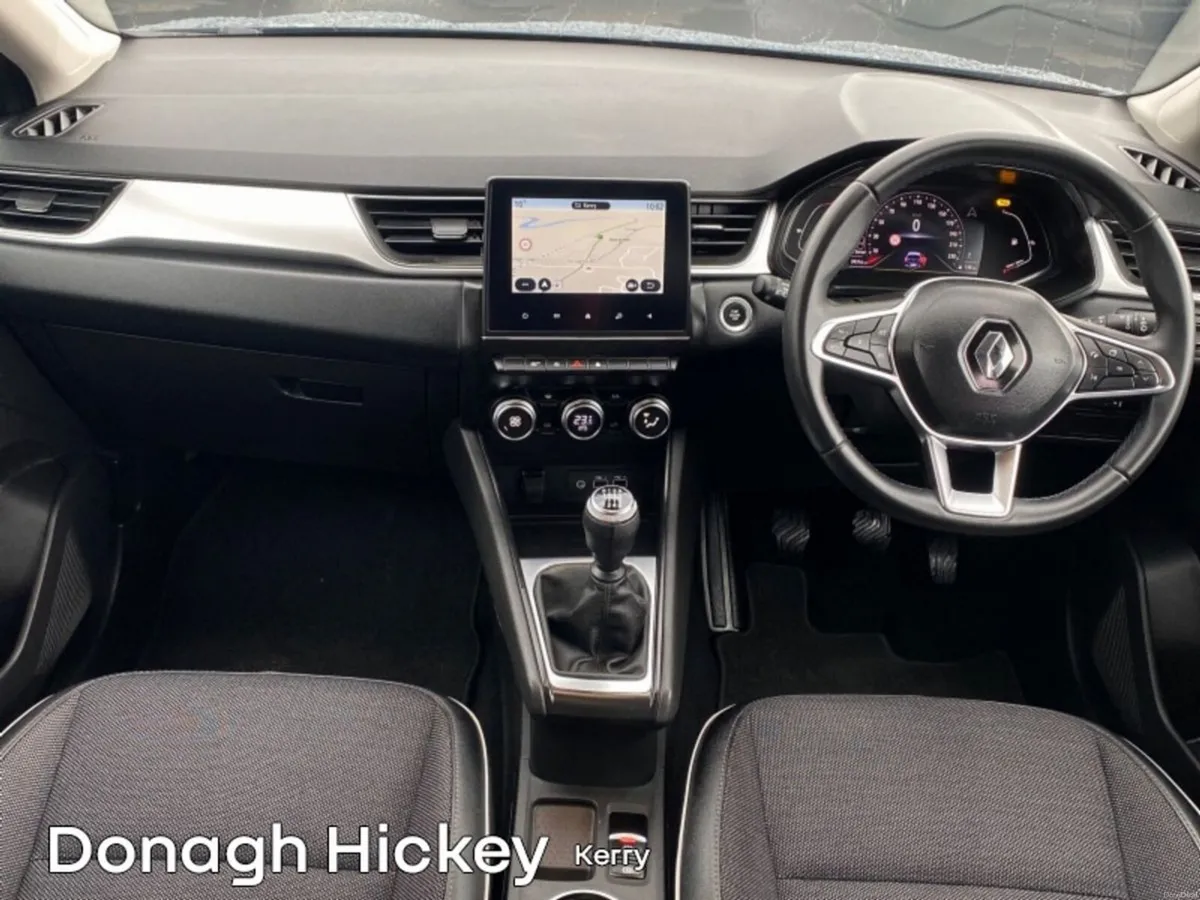 Renault Captur TCe 90 Techno - Image 2