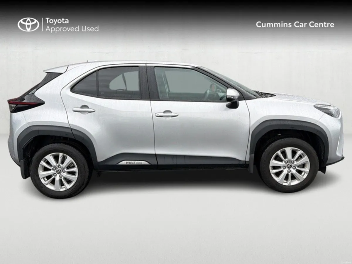 Toyota Yaris Cross Luna - Image 3