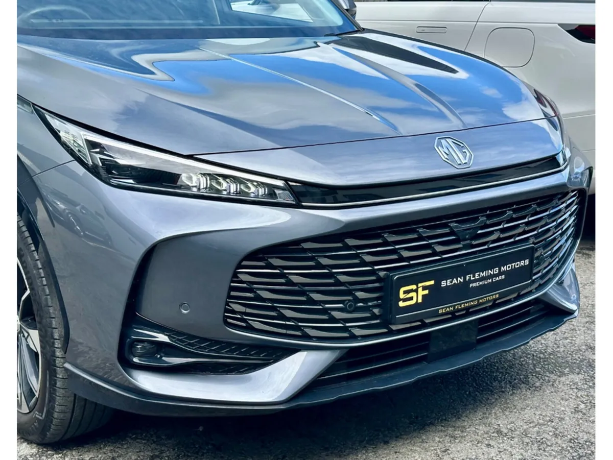 MG HS HSE EXCLUSIVE PHEV - 24.7KWH - Image 4