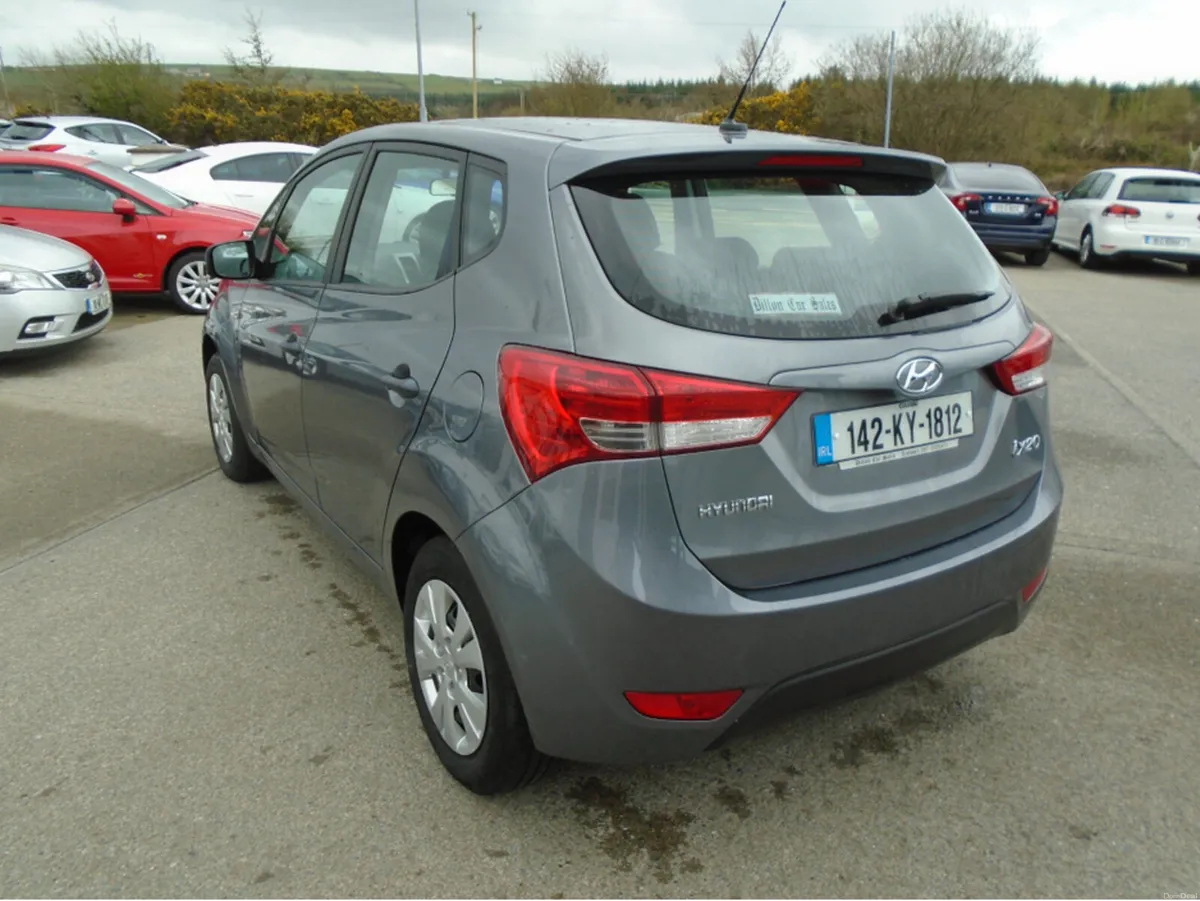 Hyundai ix20 1.4 CLASSIC 89 BHP 5DR - Image 3