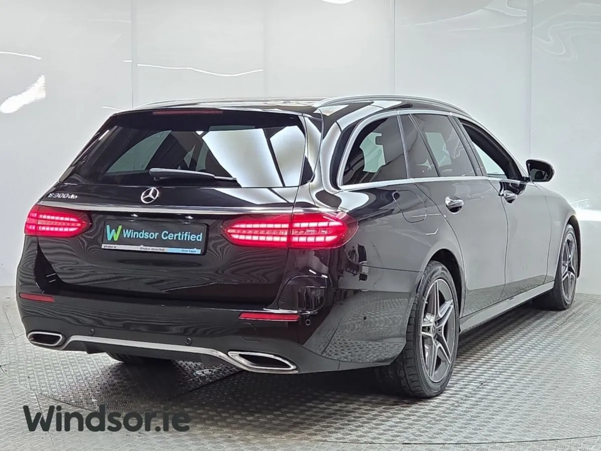 Mercedes-Benz E-Class  E300de AMG LINE PREMIUM PHE - Image 3