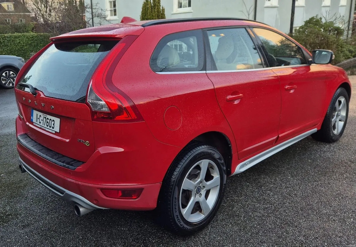 2011 Volvo XC60 R-Design | Fully Serviced & NCT’d - Image 4