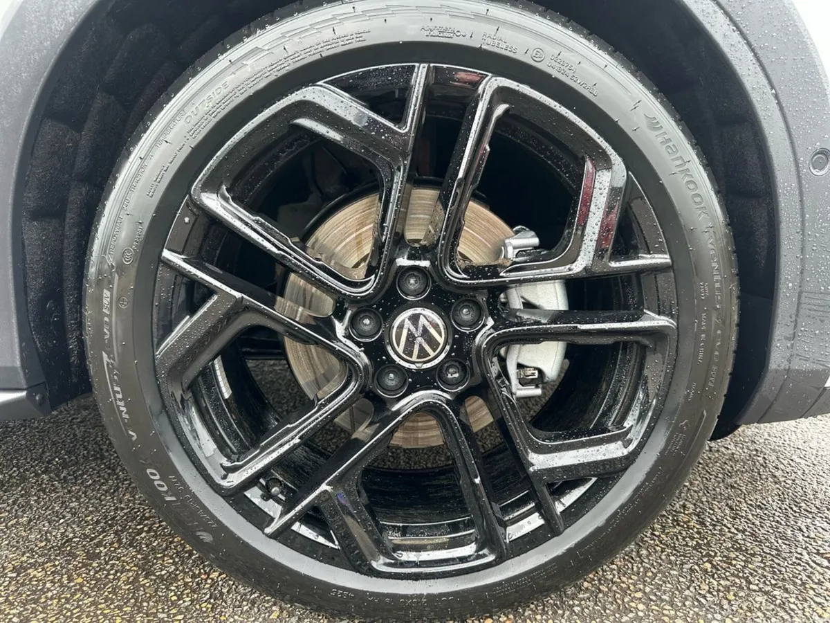 Volkswagen T-Roc R-LINE 1.5TSI 150HP AUTO MHEV - Image 5