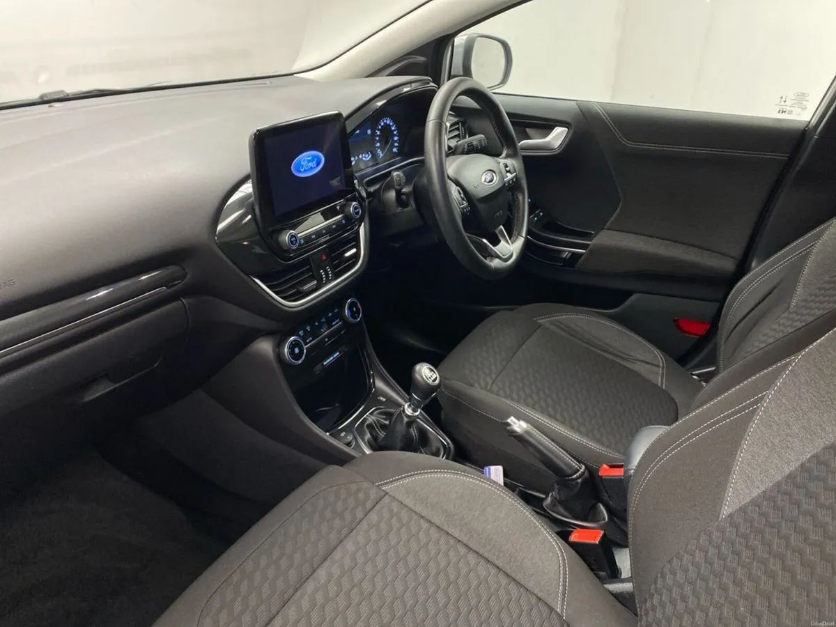 Ford Puma 1.0L EcoBoost Hybrid 125PS Titanium - Image 3