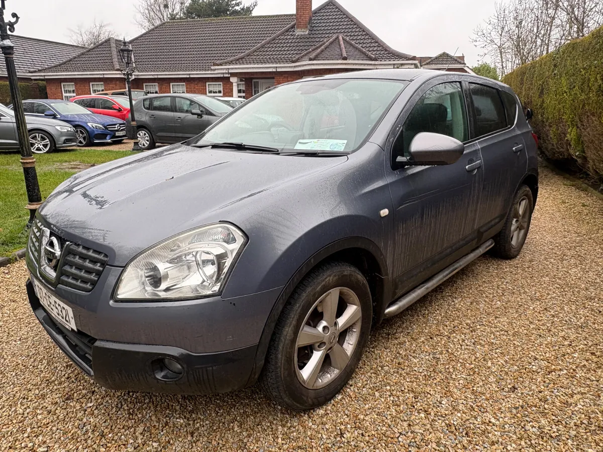 Nissan Qashqai 2007 petrol AUTOMATIC 4x4 - Image 2