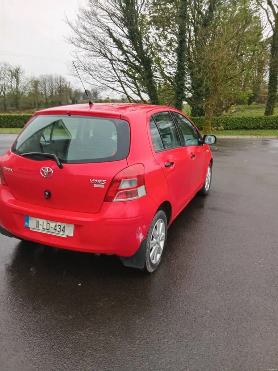 Toyota yaris - Image 4