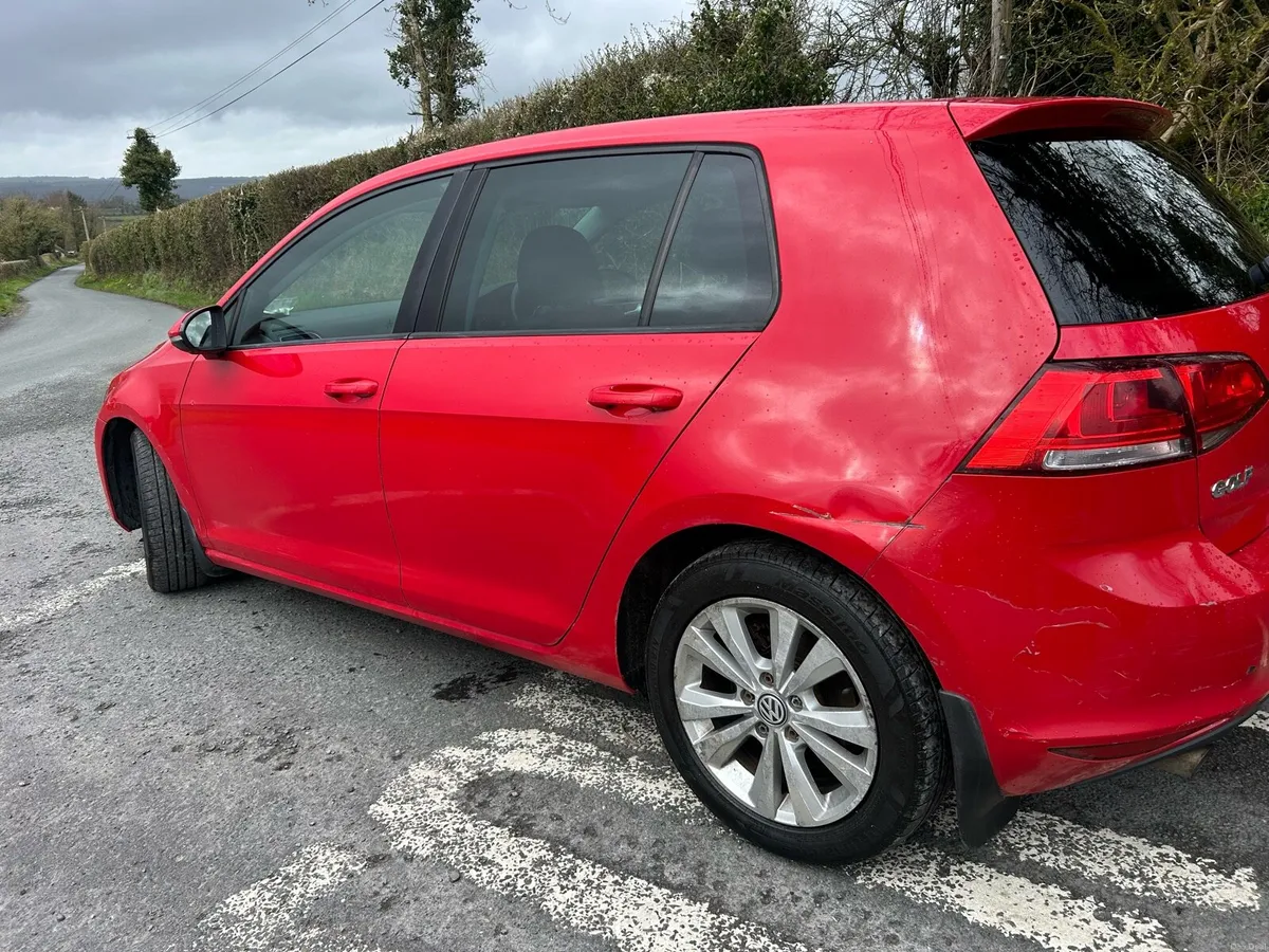 Vw golf car - Image 3