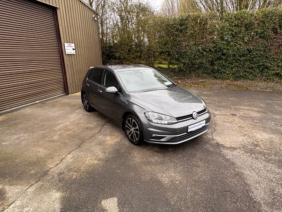 Volkswagen Golf 2018 HIGH LINE ONLY 123000KM - Image 3