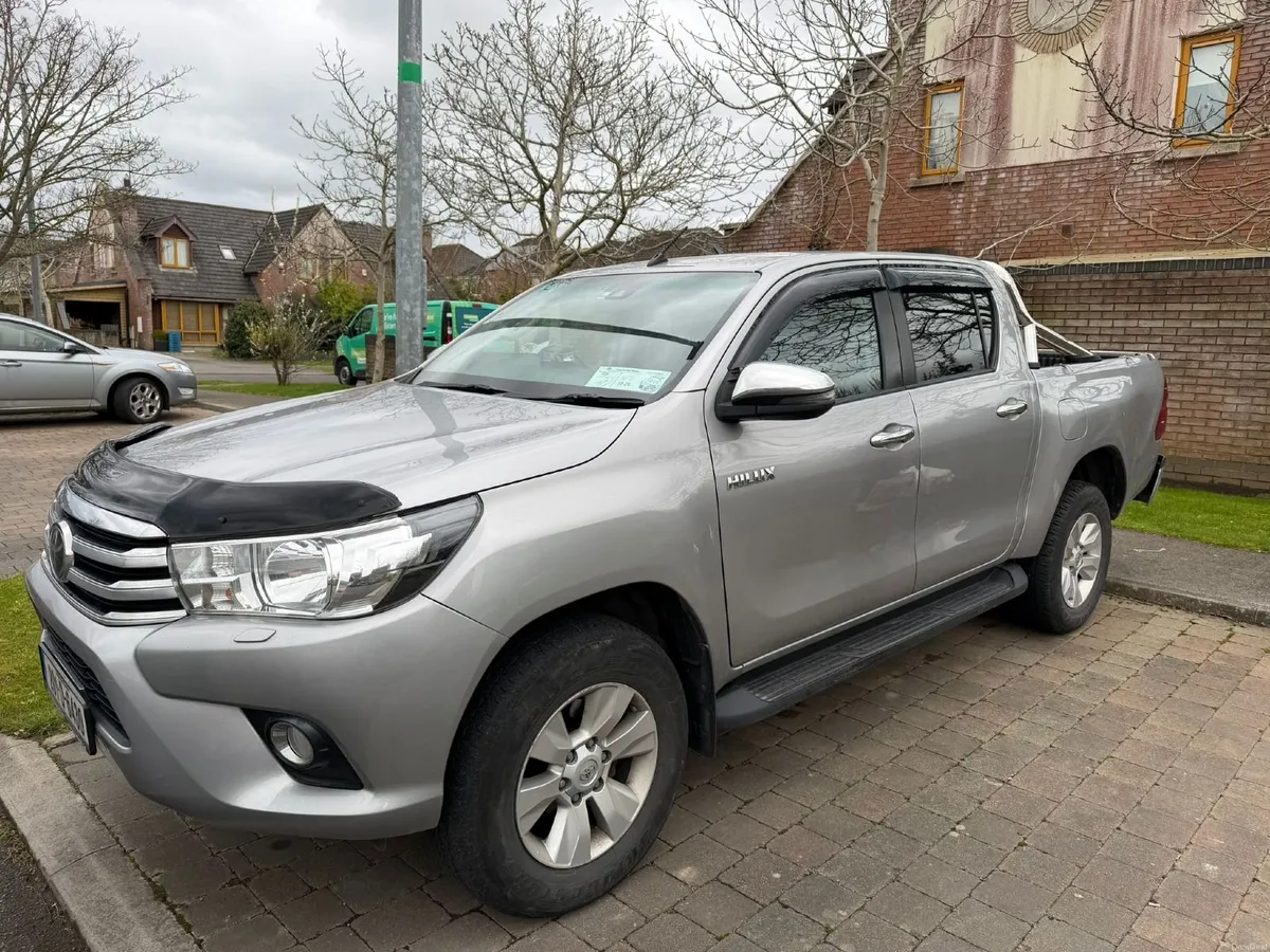 Toyota Hilux 2020 - Image 4