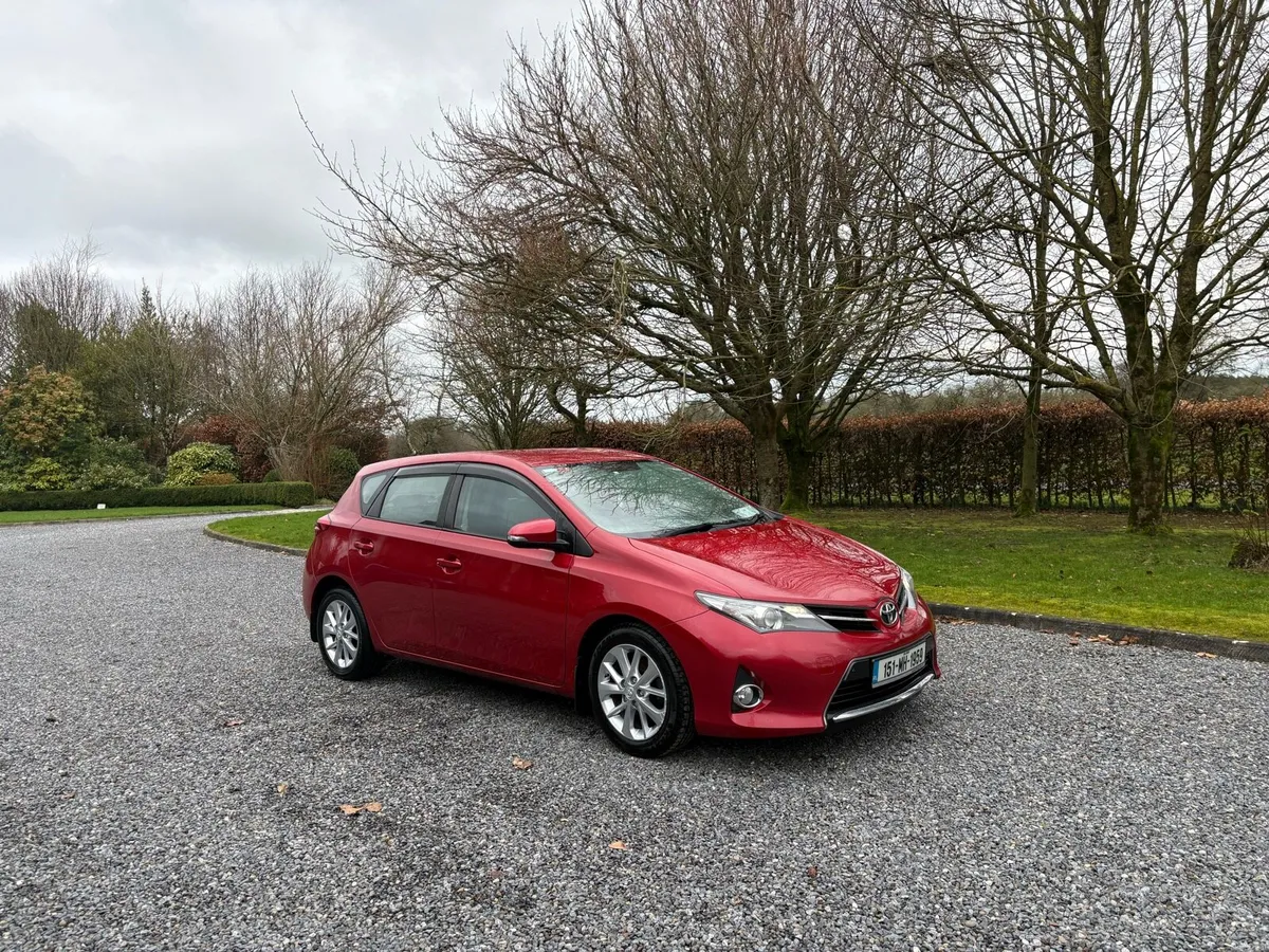 Toyota Auris 1.4L Diesel - Image 3