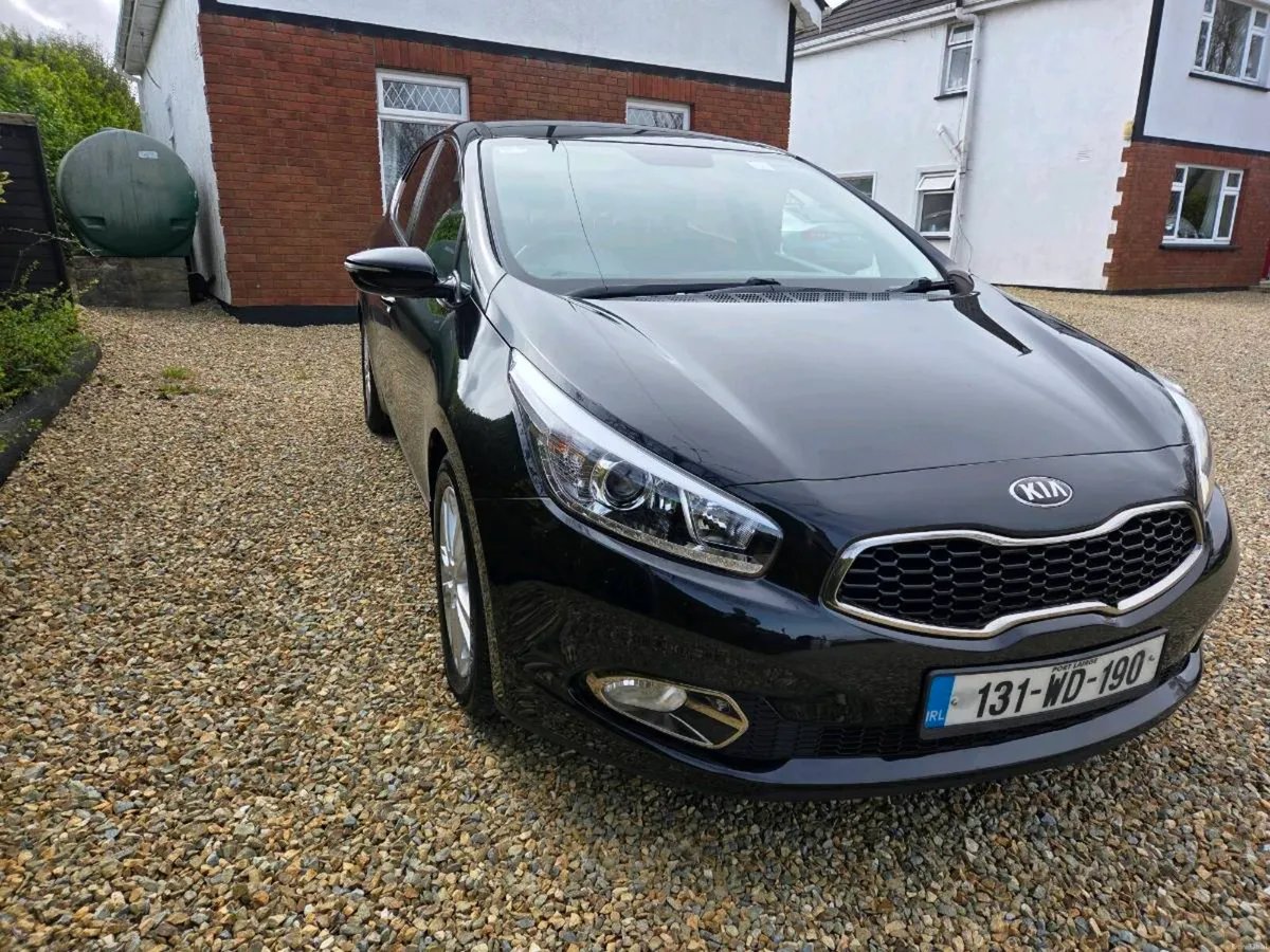 Kia Ceed Diesel Low Miles Spotless - Image 3