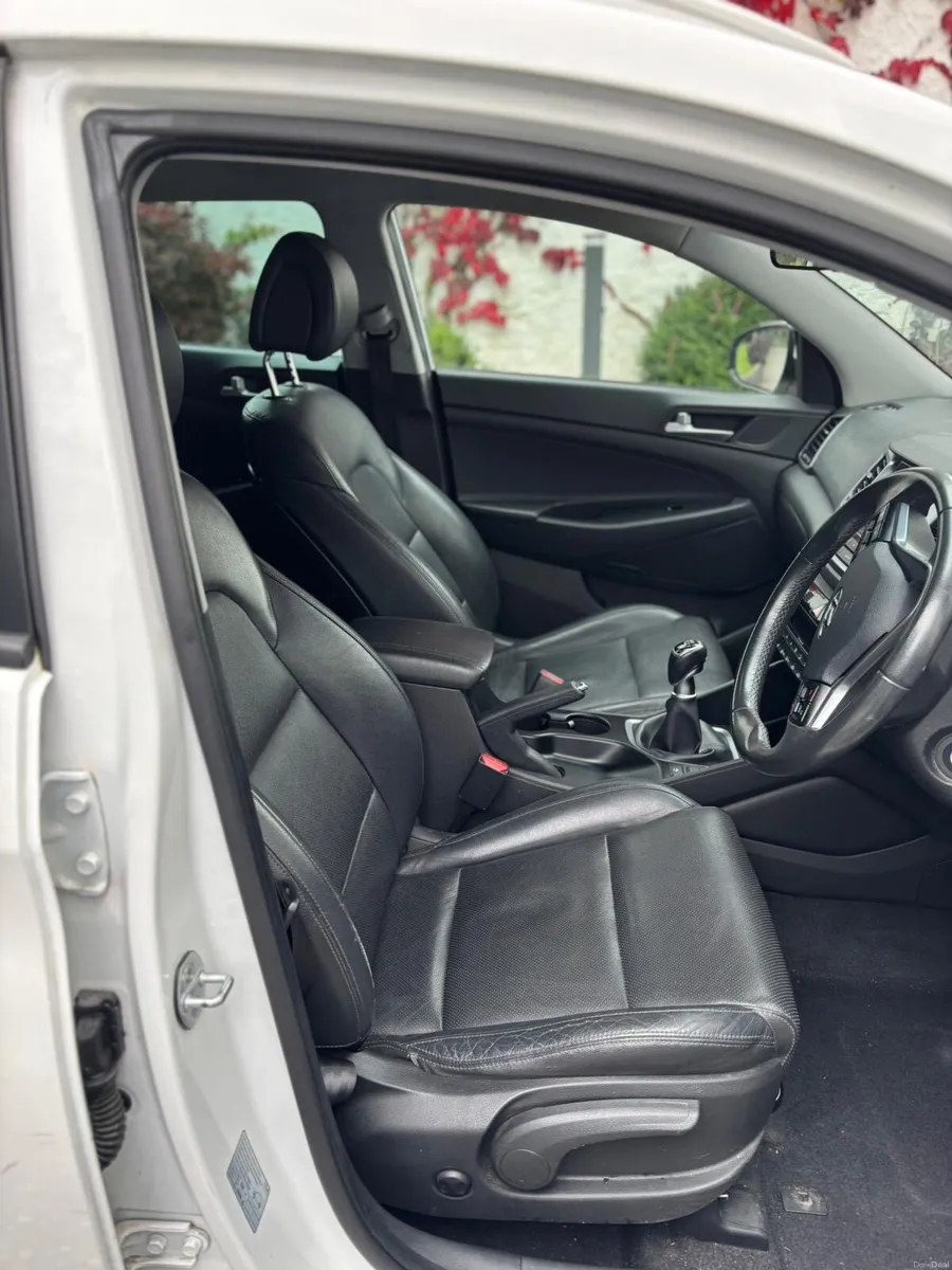 Hyundai Tucson (Executive) - Image 5