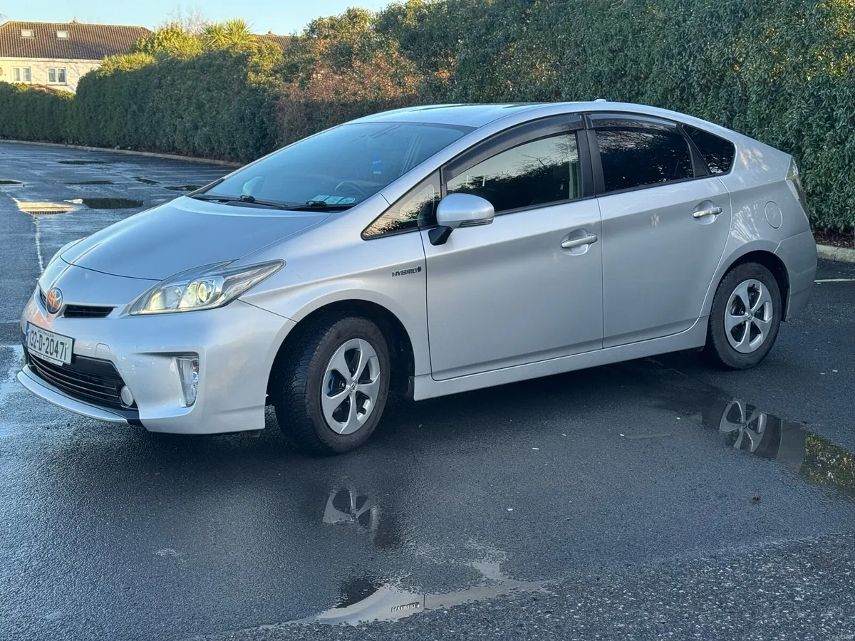 Toyota Prius 2013 Hybrid Automatic - Image 2
