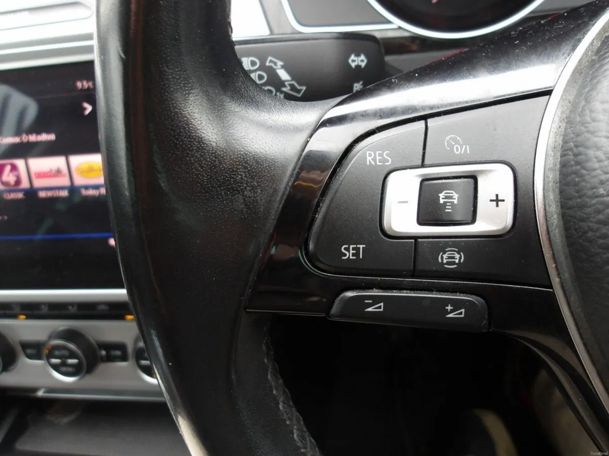Volkswagen Passat SE BUSINESS WINTER-PACK 1.6TDI 1 - Image 6