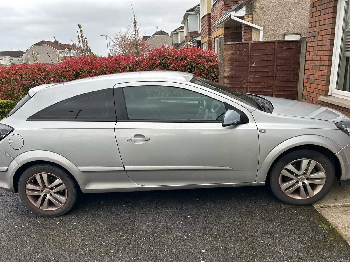 Vauxhall Astra - Image 1