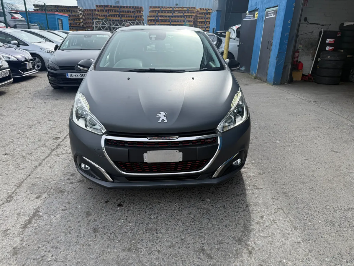 2016 Pegeout 208 GT Line Automatic 1.2 - Image 2