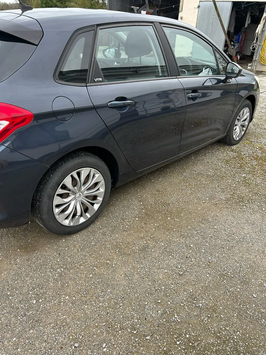 Citroen C4 - Image 2