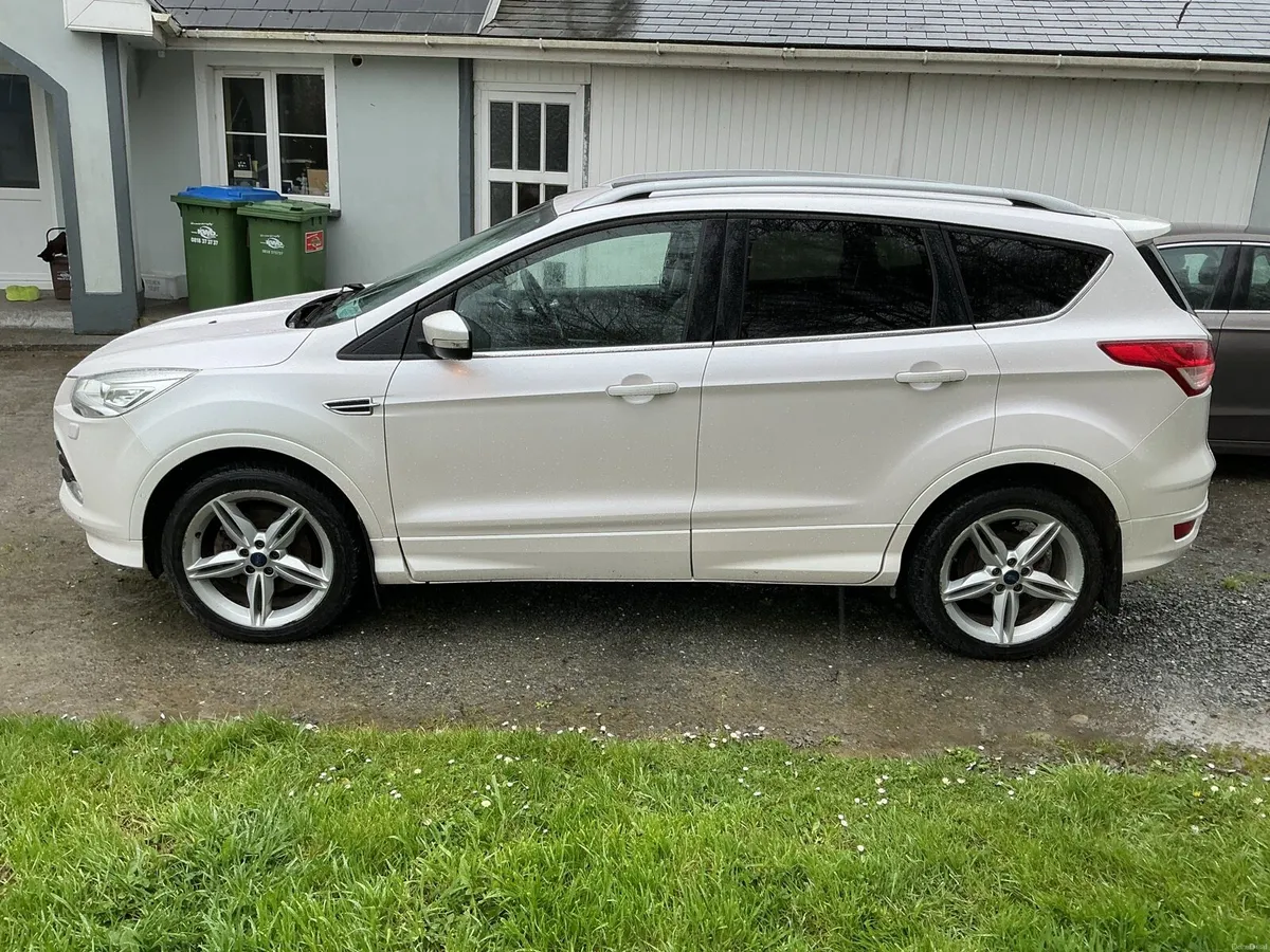 152 Ford Kuga 4x4 Titanium - Image 4