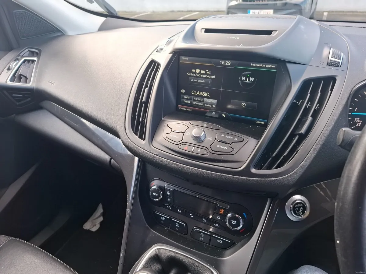 Ford Kuga 2016 - Image 2