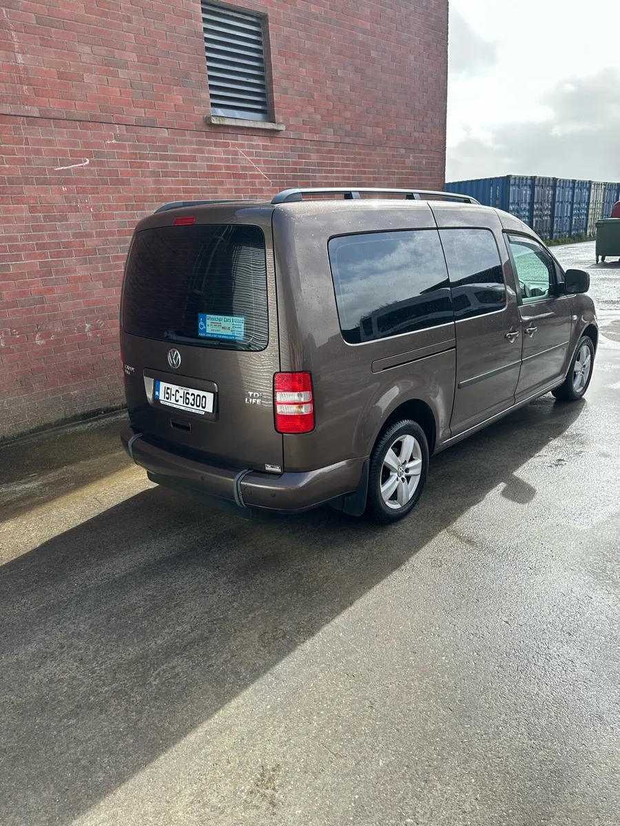 Wheelchair accessible VW caddy - Image 4