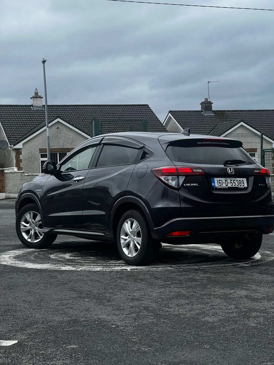 Honda Vezel 2015 1.5 Petrol Hybrid Autom New NCT - Image 3