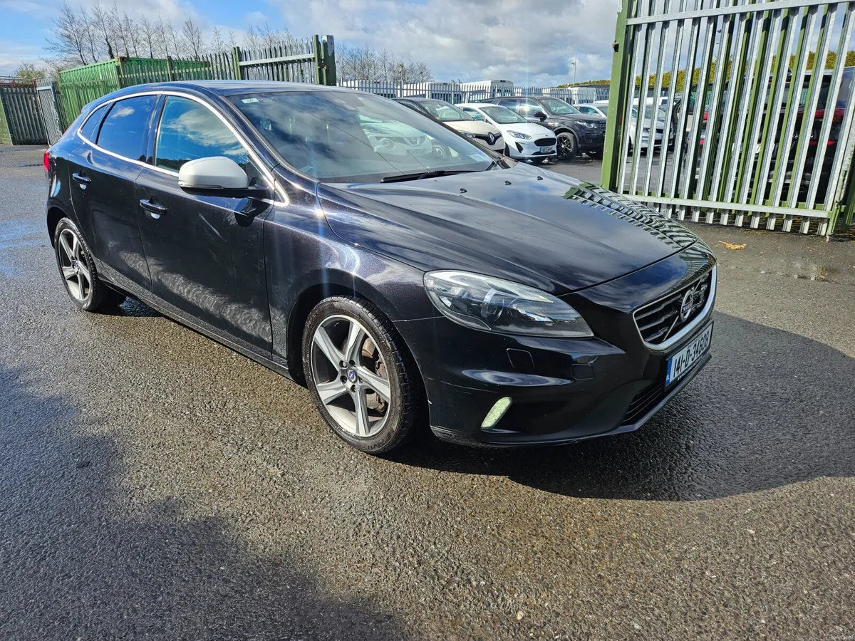 Volvo V40 2014 1.6 D2 R DESIGN AUTOMATIC - Image 2