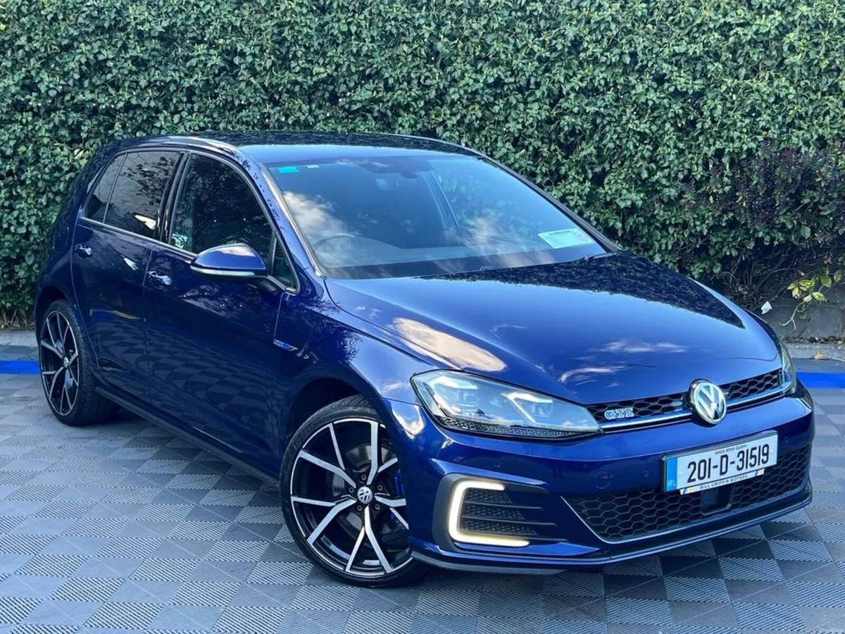 Volkswagen Golf GTE 1.4 HYBRID // 200 BHP // APPLE - Image 1