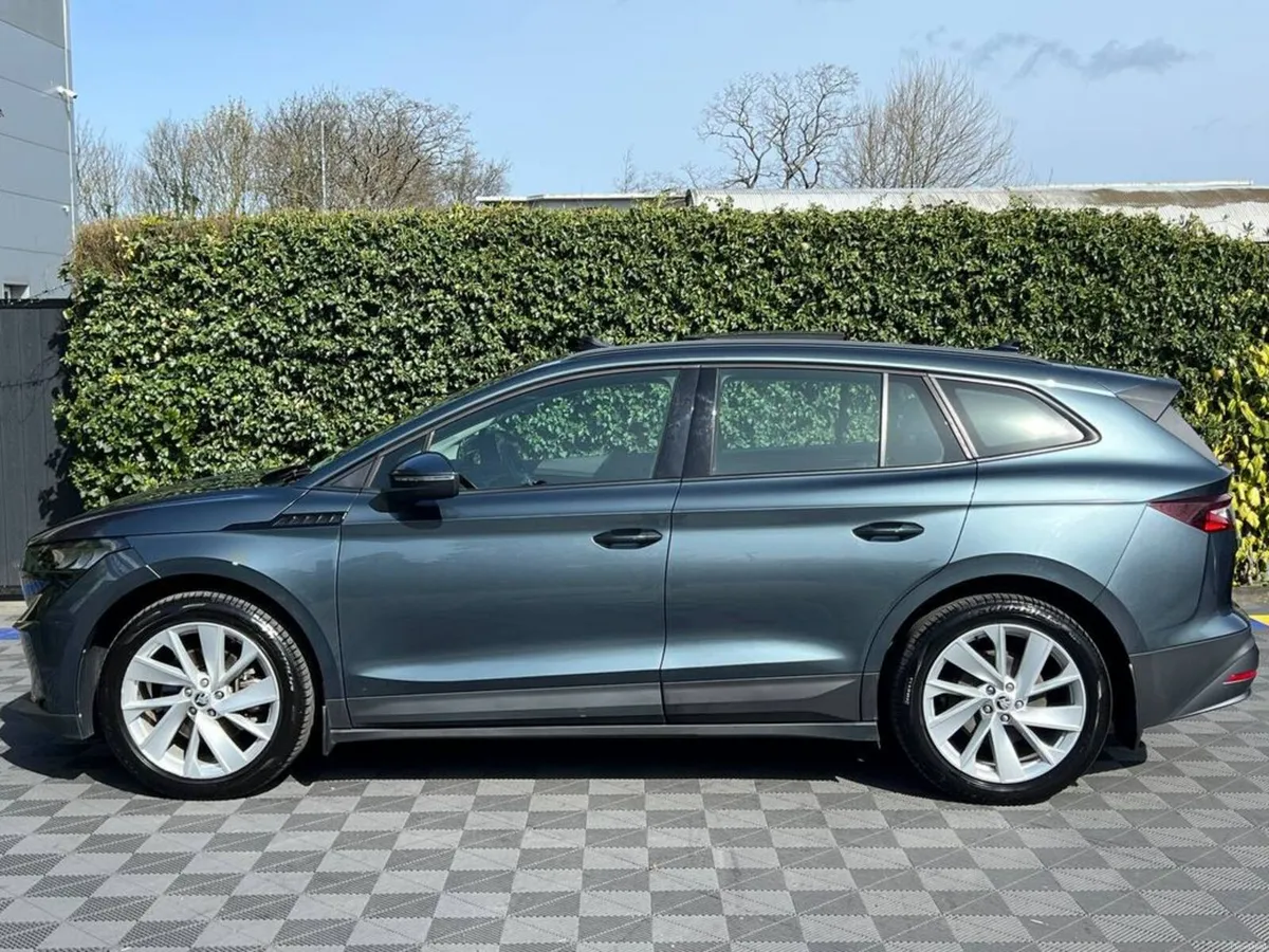 Skoda Enyaq IV 60 // OPENING PAN ROOF // LEATHER H - Image 4
