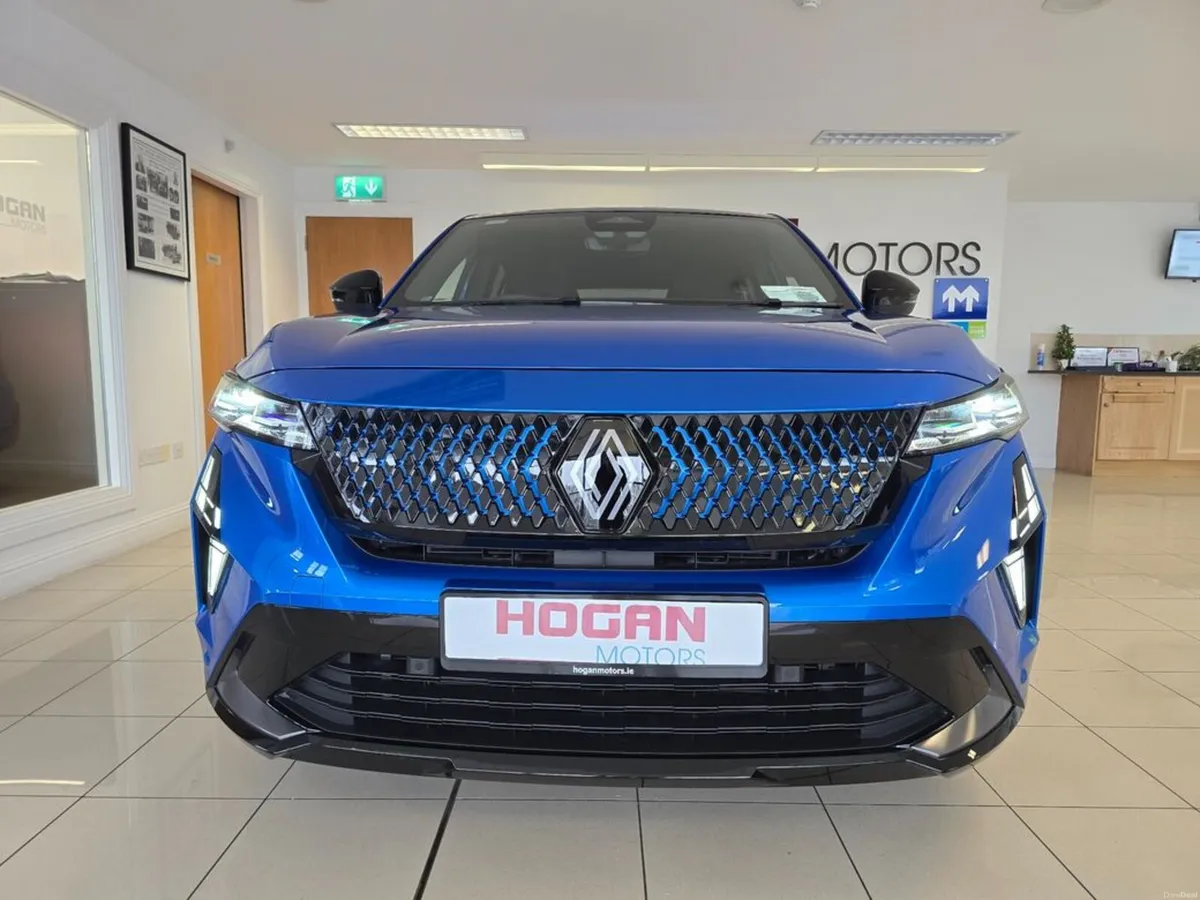 Renault Rafale Esprit Alpine E Tech 200 Hybrid Aut - Image 2