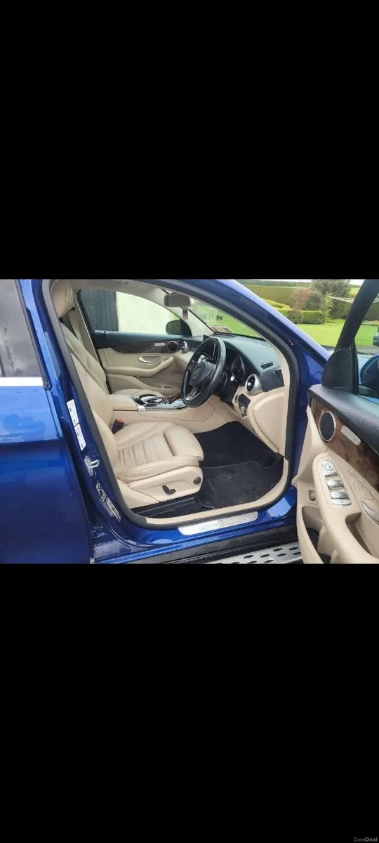 Mercedes-Benz GLC 2018 - Image 2