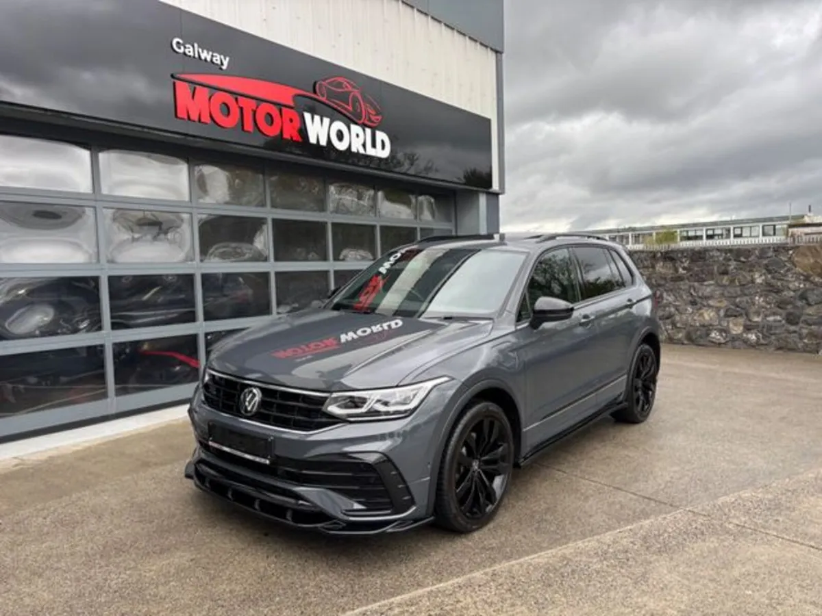 Volkswagen Tiguan BLACK EDITION TSI DSG - Image 1