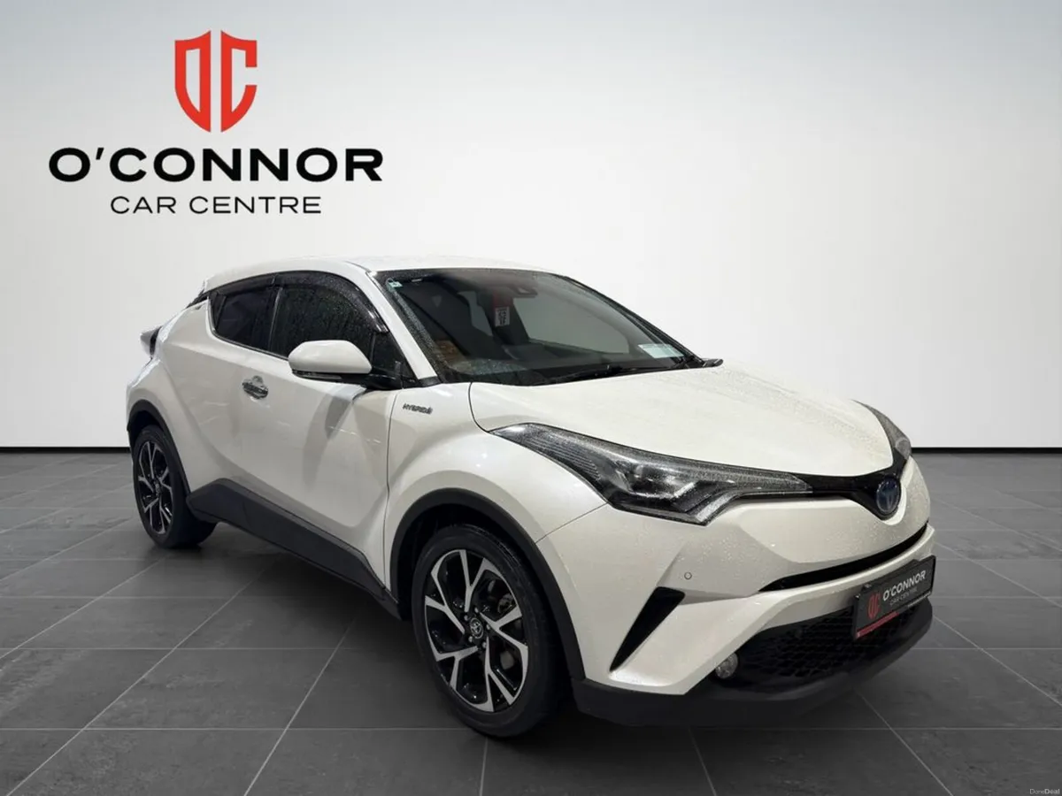Toyota C-HR G SPEC 1.8 HYBRID AUTO - Image 3
