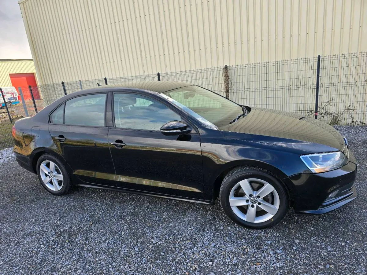 VW JETTA 2L TDI DIESEL 2016 - Image 4
