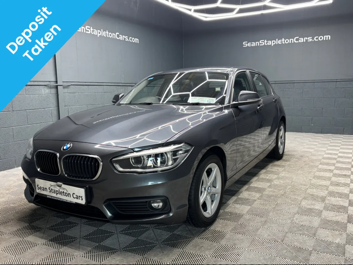 BMW 1-Series D SE BUSINESS 5DR - Image 1